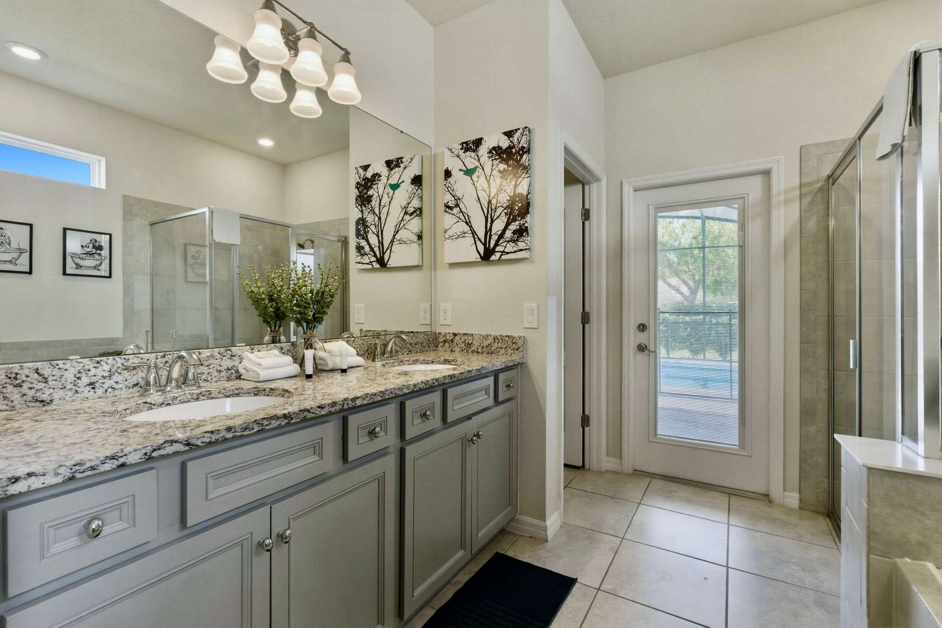 7303OL Solterra New | Photo 37