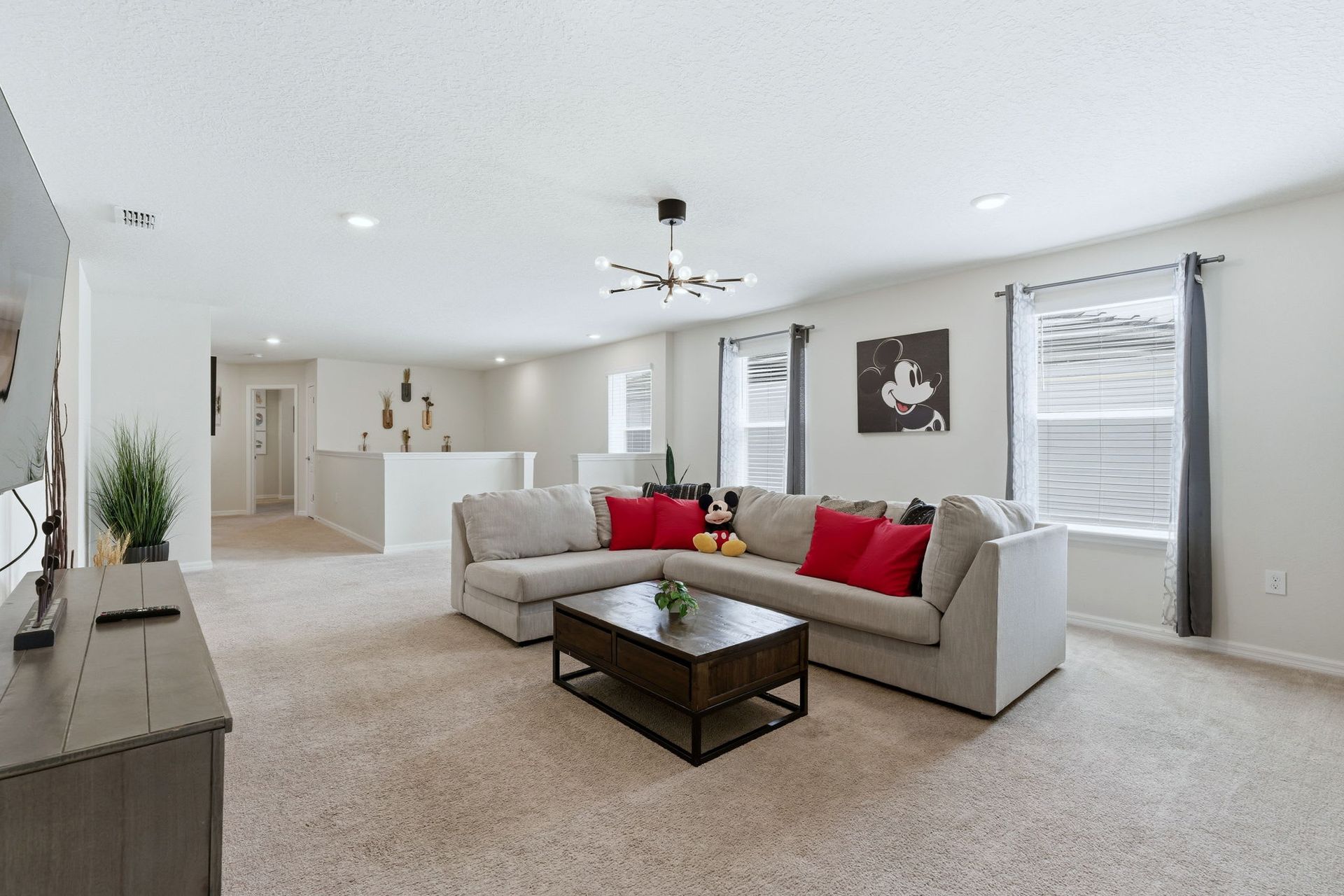 7303OL Solterra New | Photo 29