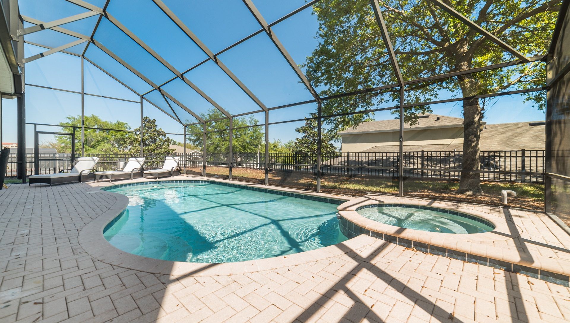 You'll have the screened in spa and pool all to yourself