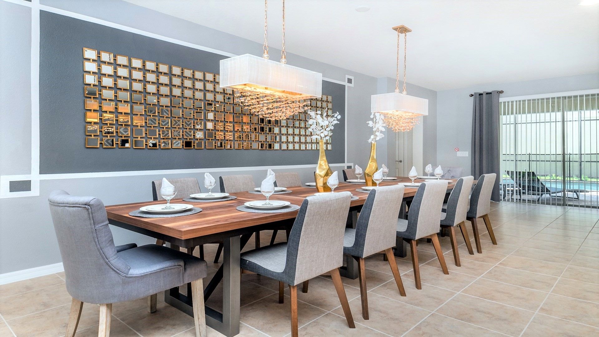 The large dining table is here for your wonderful family feast.