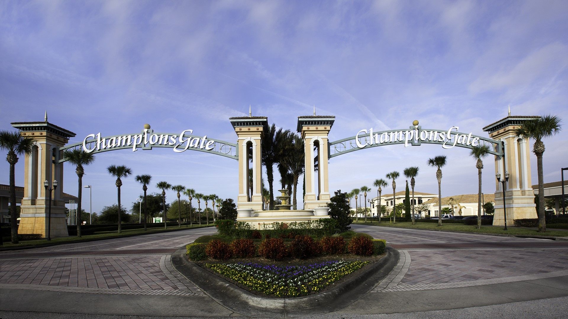 A welcoming arch of Champion's Gate paradise!