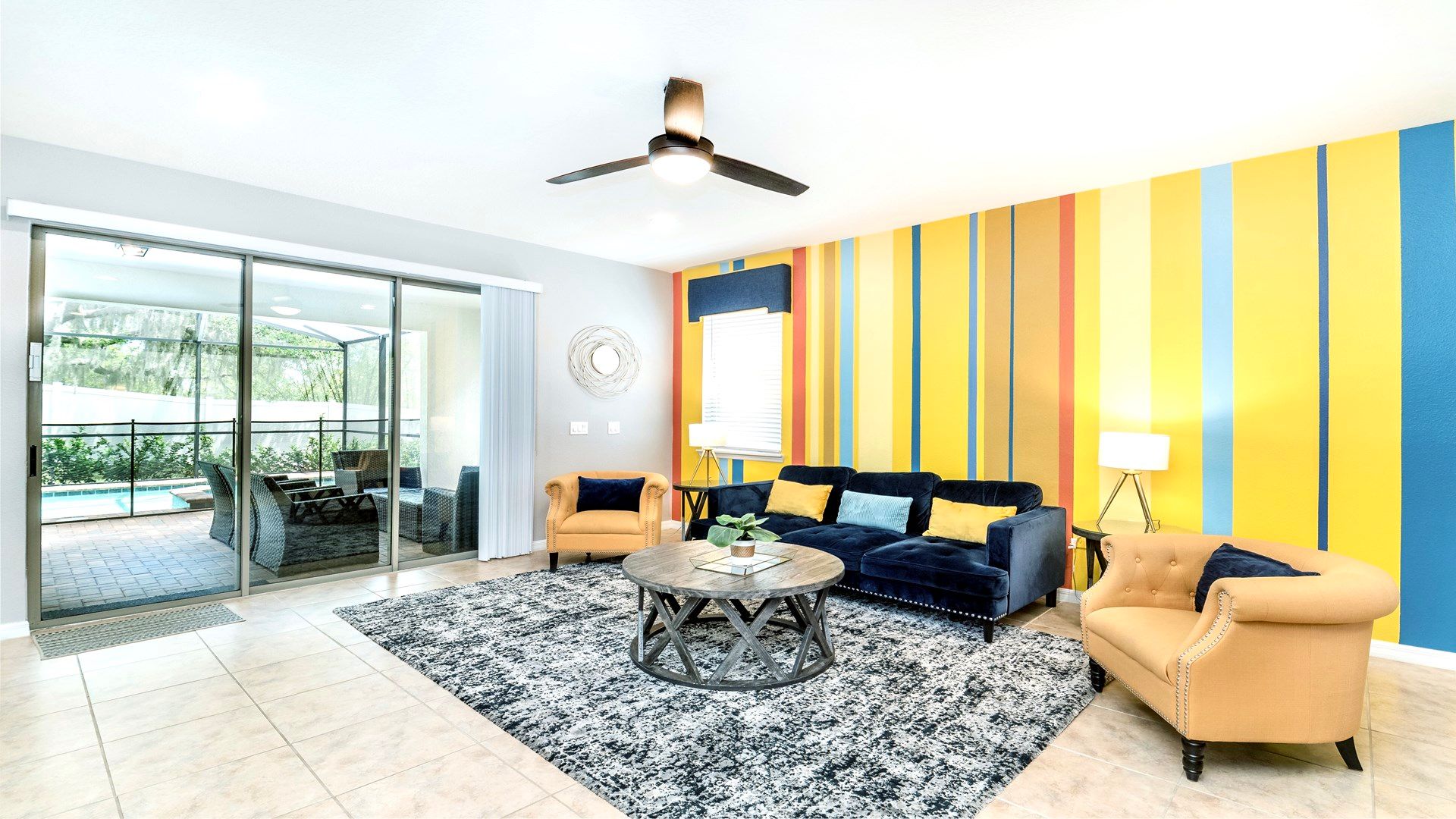 Living Area: Comfortable space with a TV, providing a cozy setting