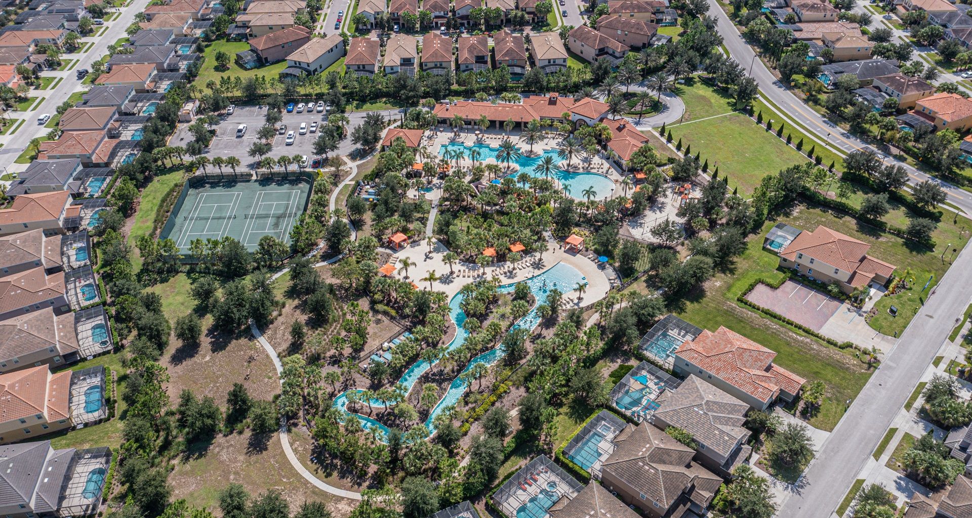 Resort - View of the resort showcases a sprawling landscape.