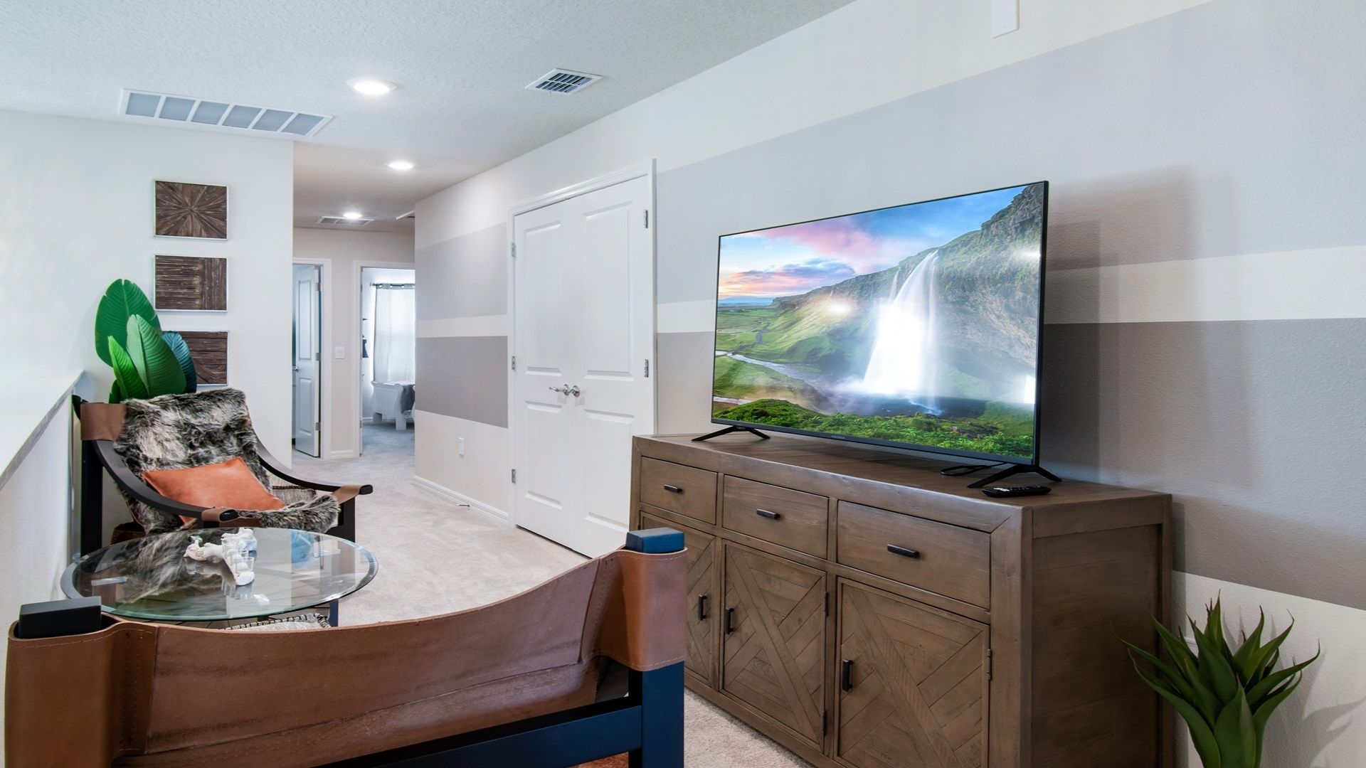 Living Room: Spacious and inviting.