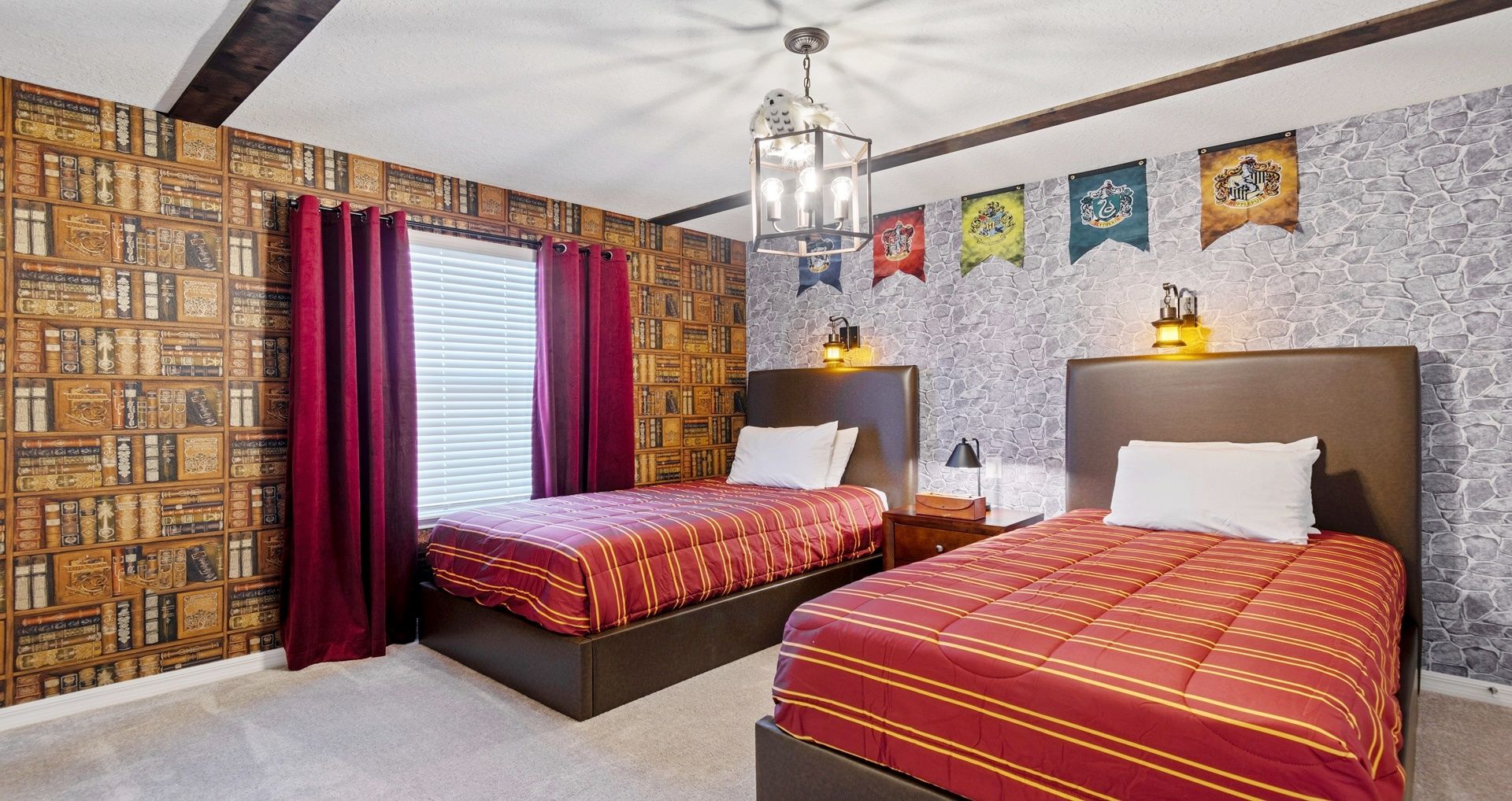 Immerse in the magical world of Harry Potter with two twin beds.