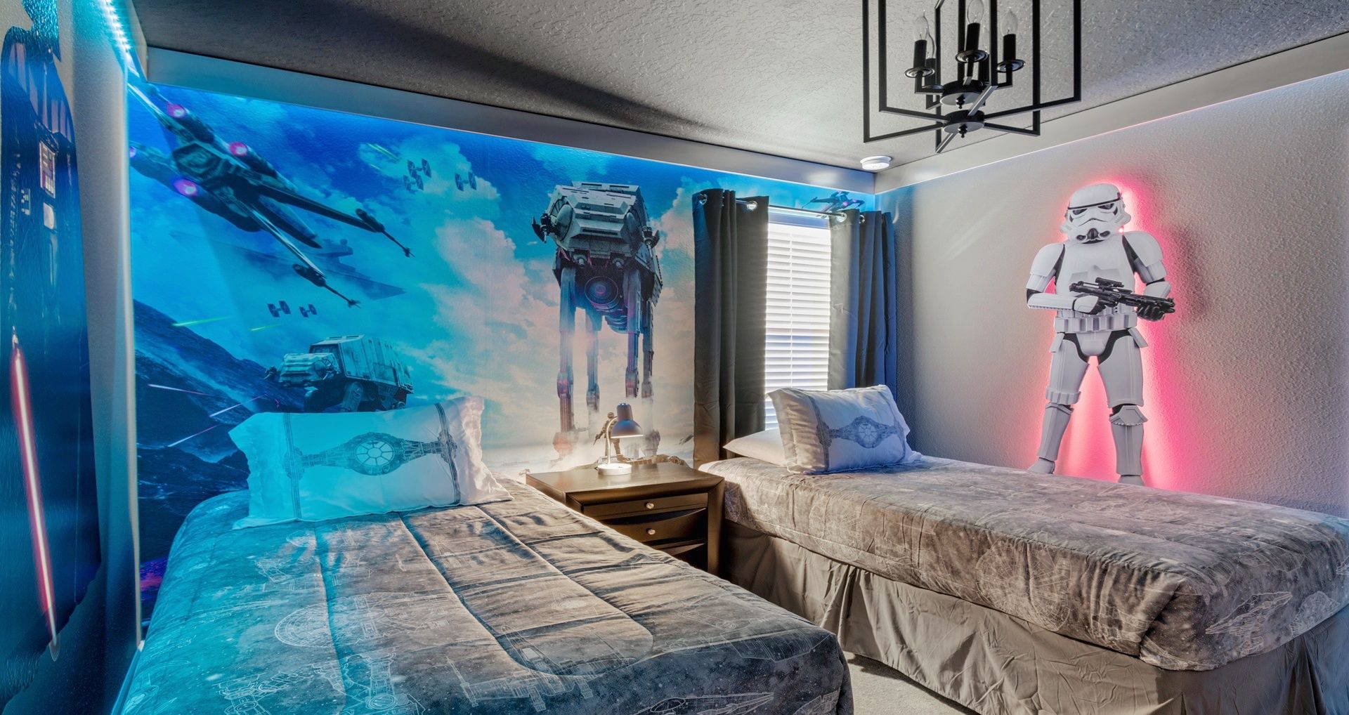 Immerse in Star Wars adventure with two twin beds.