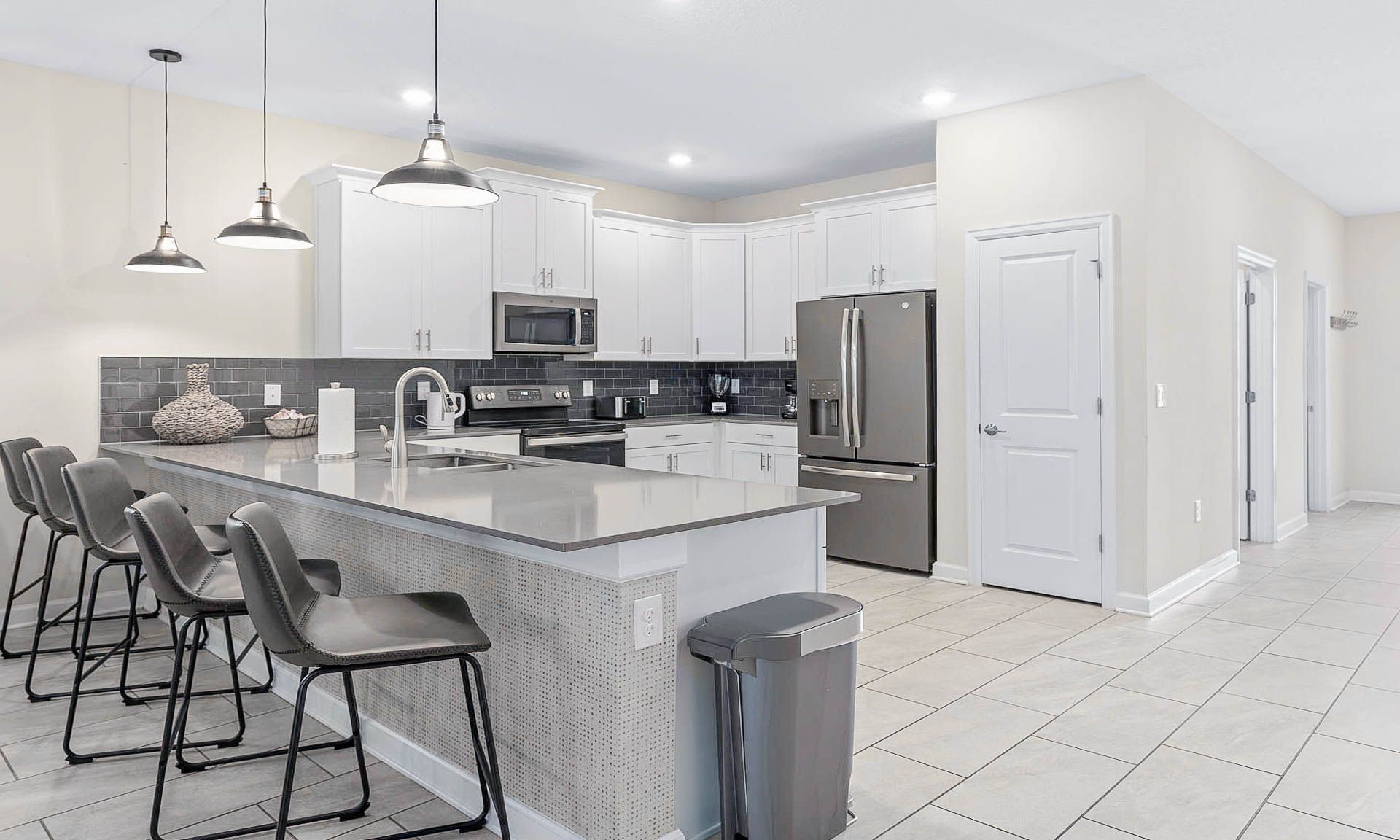 Fully equipped culinary space, ready for any cooking endeavor