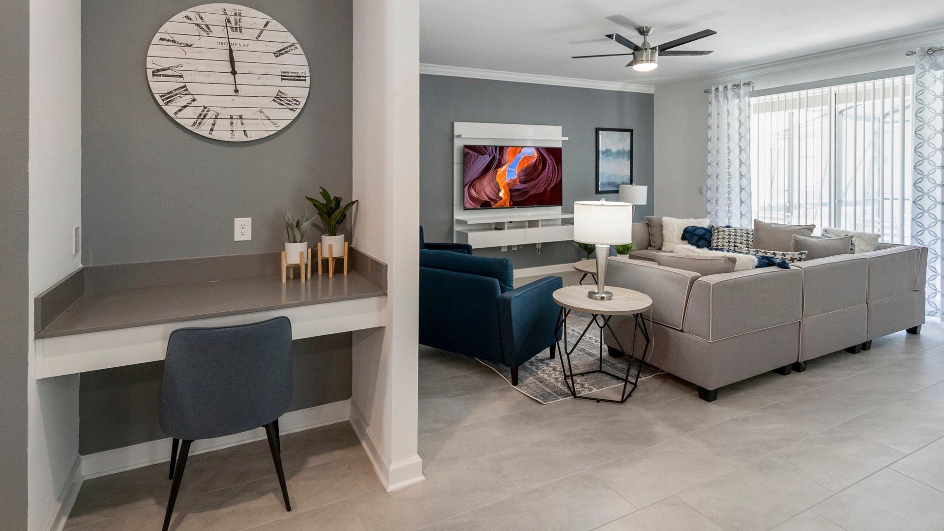 Modern meets cozy in this stylish nook! Ideal for work or leisure, it's the perfect spot to plan your day or unwind.