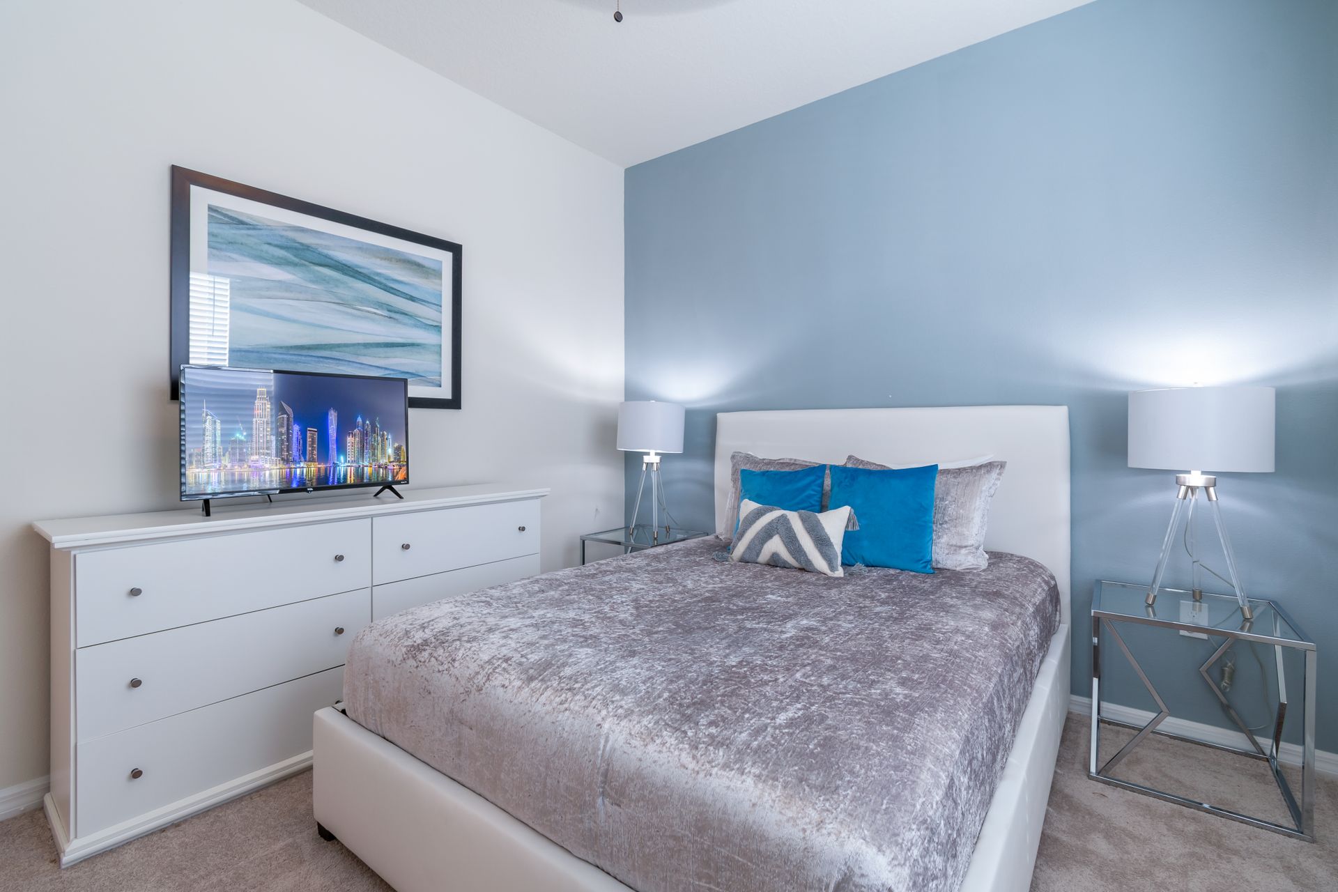 Every bed in the home is adorned with plush, hotel-quality linens and bedding, ensuring a comfortable and luxurious sleep.