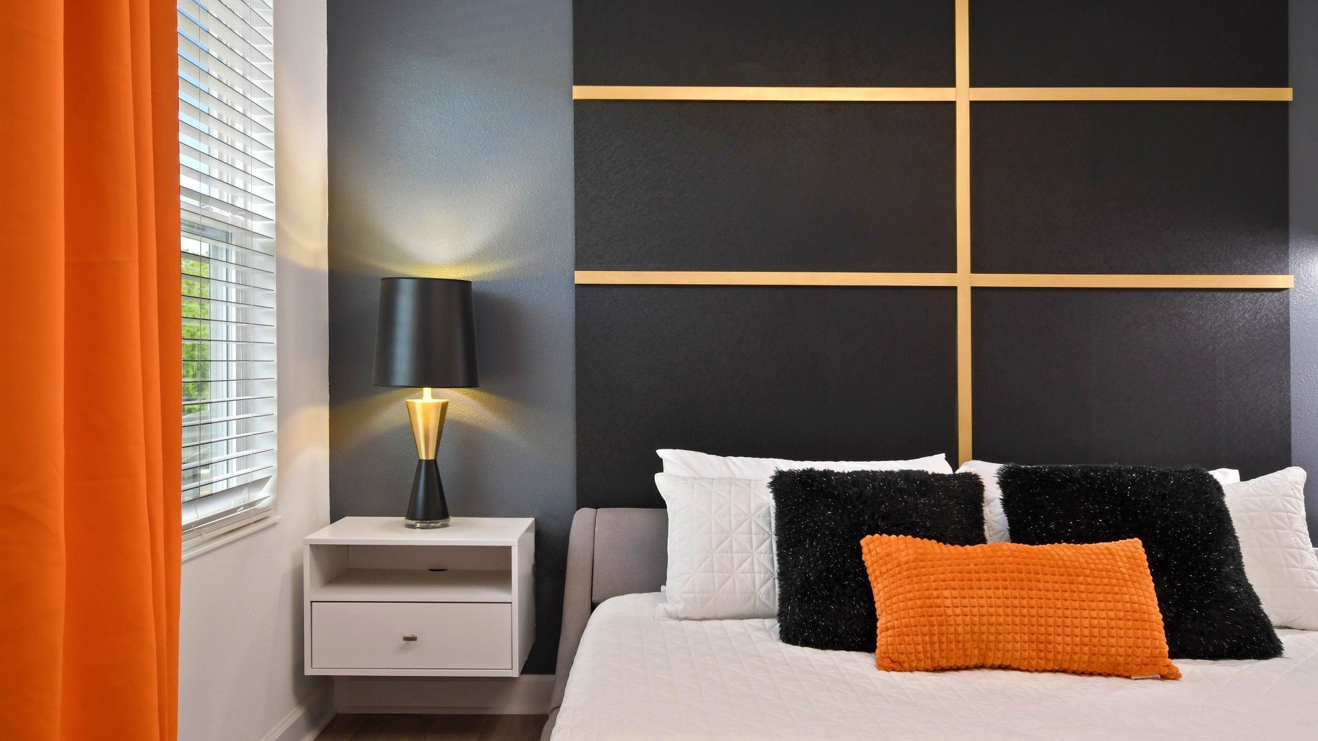 Relax and rejuvenate in our inviting bedroom, providing you with a comfortable retreat after a day of adventure.