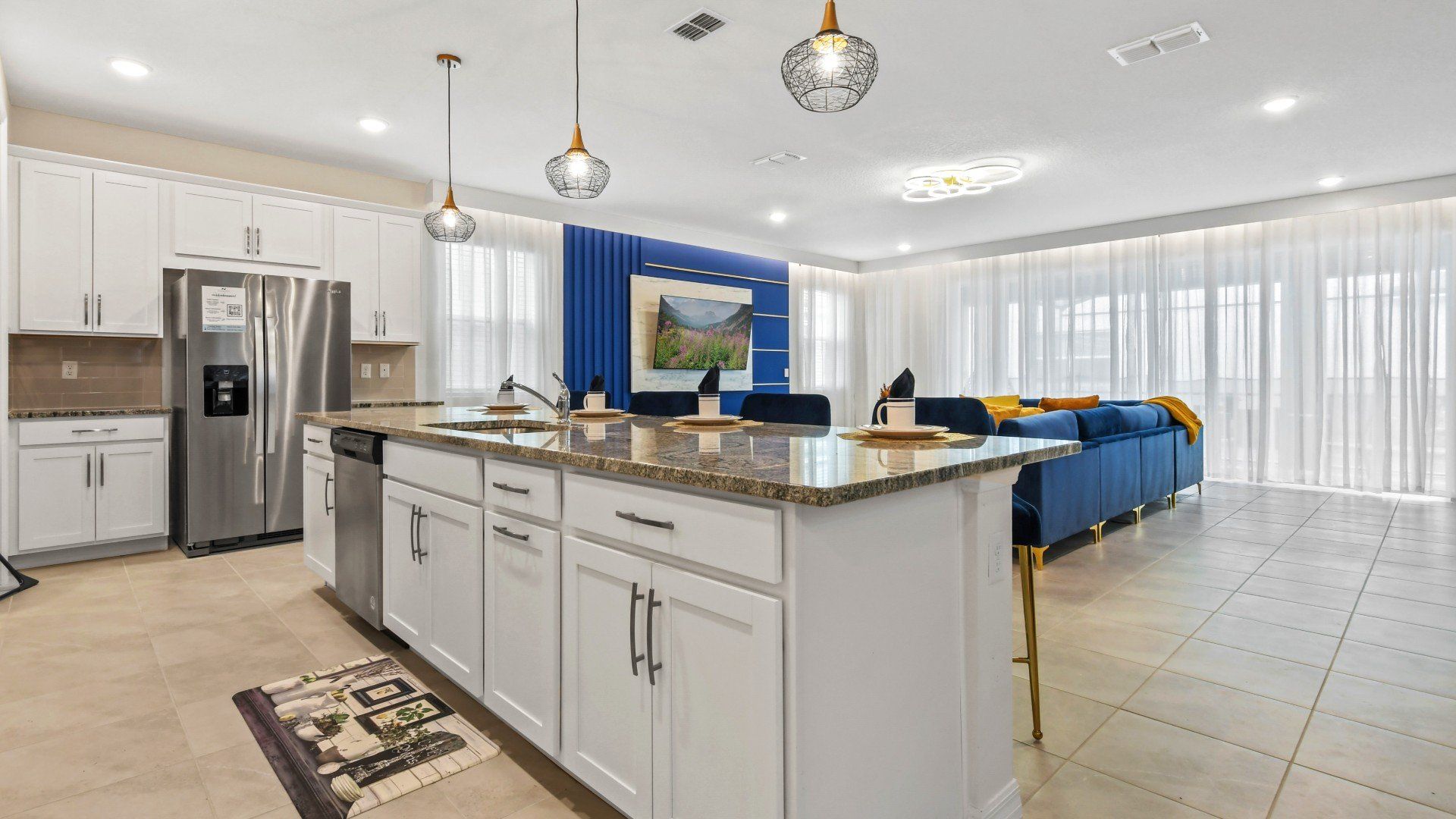 Modern Kitchen & Living: Sleek Island, Open Space, Stylish Vibes!