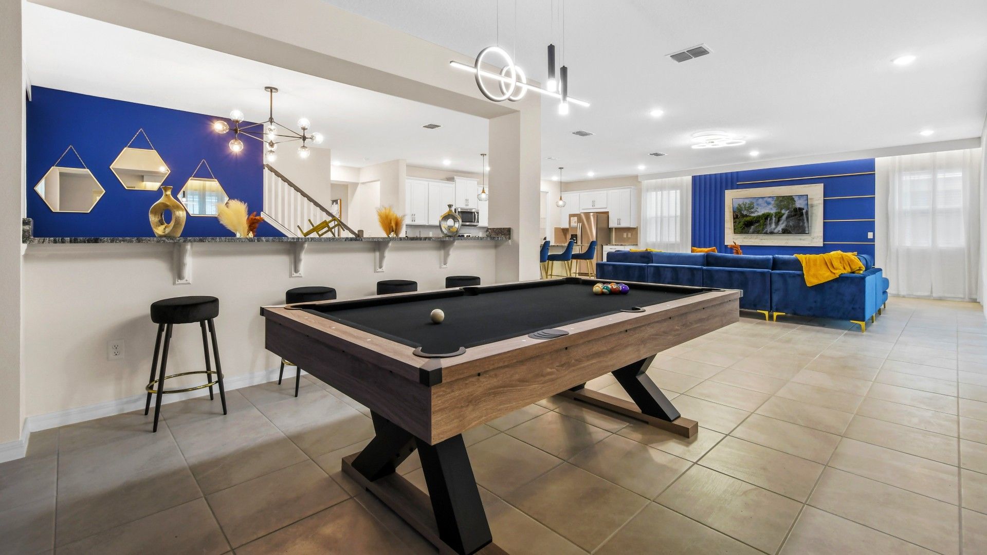 Entertainment Haven: Stylish Pool Table, Modern Design & Relaxation!