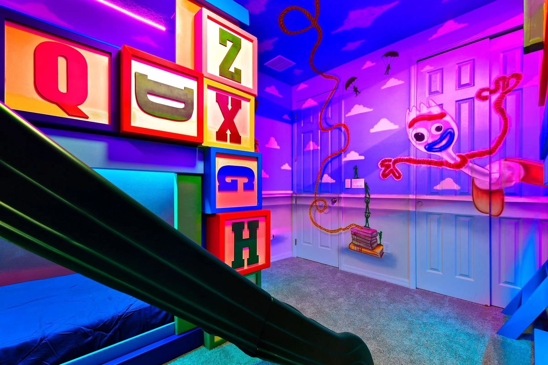 Toy Story-Themed Room: Colorful Bunks, Slide & Forky Fun Decor!