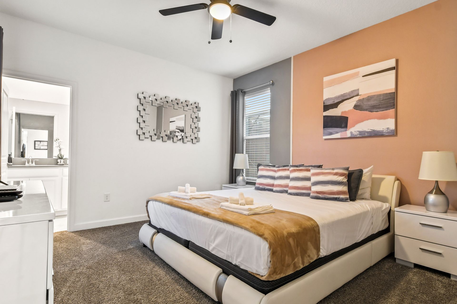 Relax and rejuvenate in our inviting bedroom, providing you with a comfortable retreat after a day of adventure.