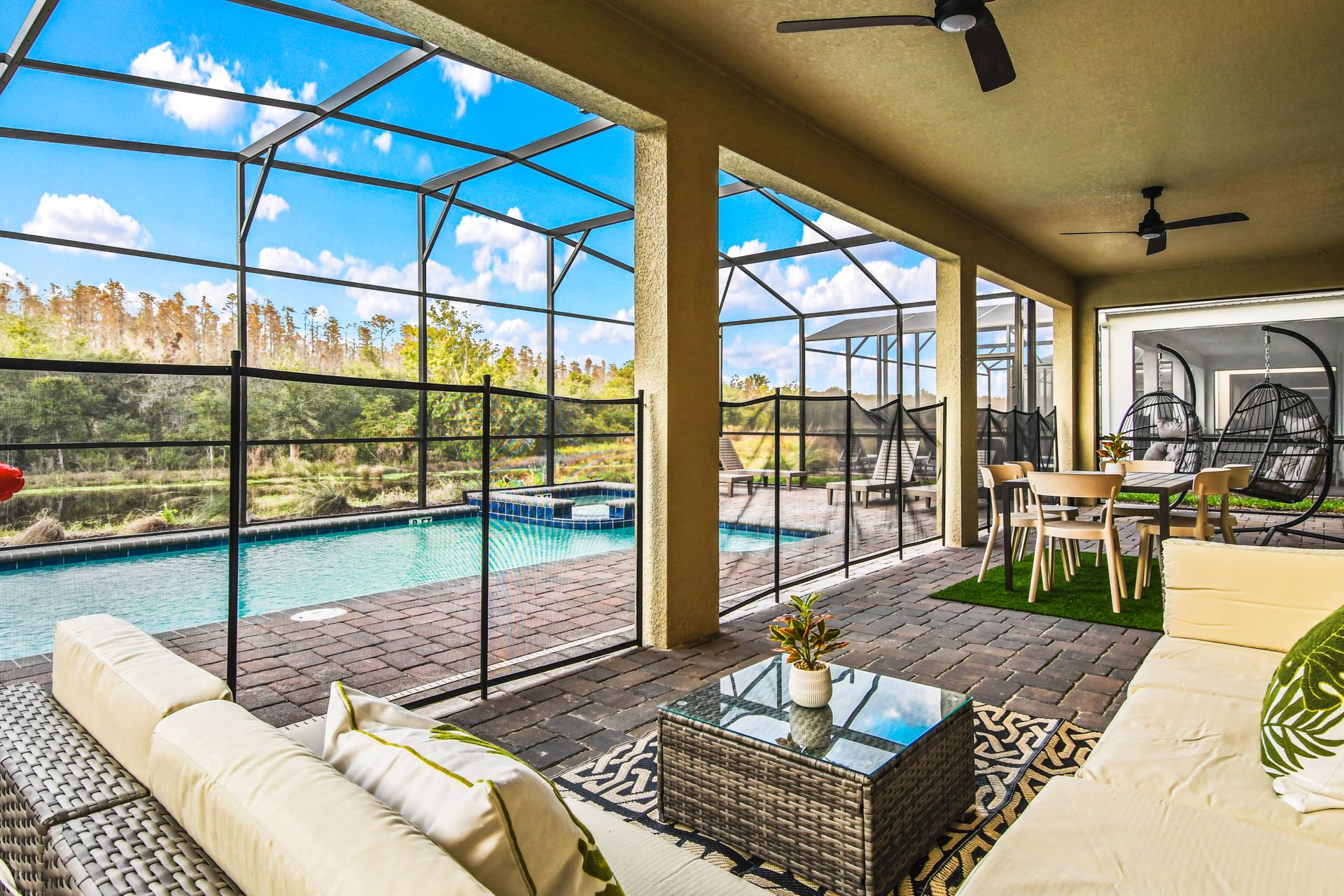 Enjoy stunning views out on to the lake from your own private pool