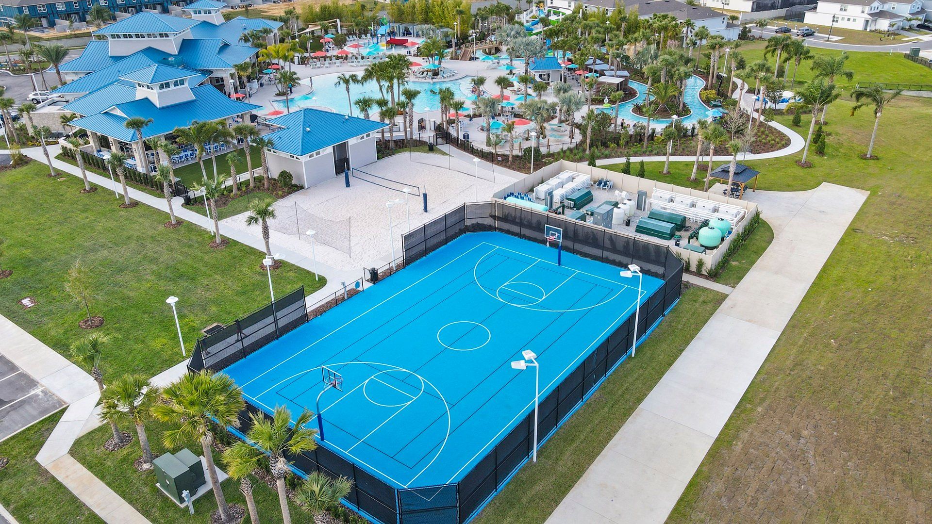 Resort fun: pools, lazy river, basketball, volleyball & more!