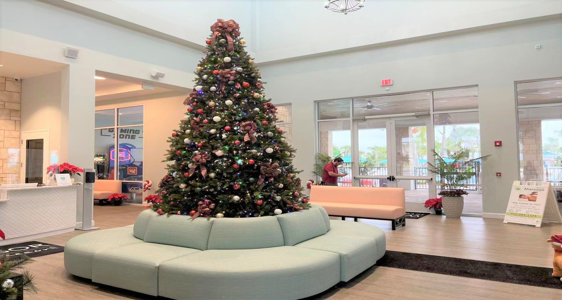 Resort Amenity - Step into luxury and comfort as you enter the resort lobby, where you are greeted by a welcoming ambiance.