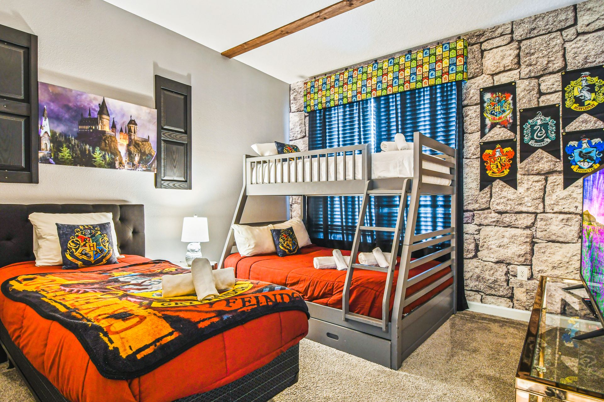 Enjoy the flexibility and comfort of our Harry Potter themed room with three beds, providing you with a cozy and restful retreat during your stay.