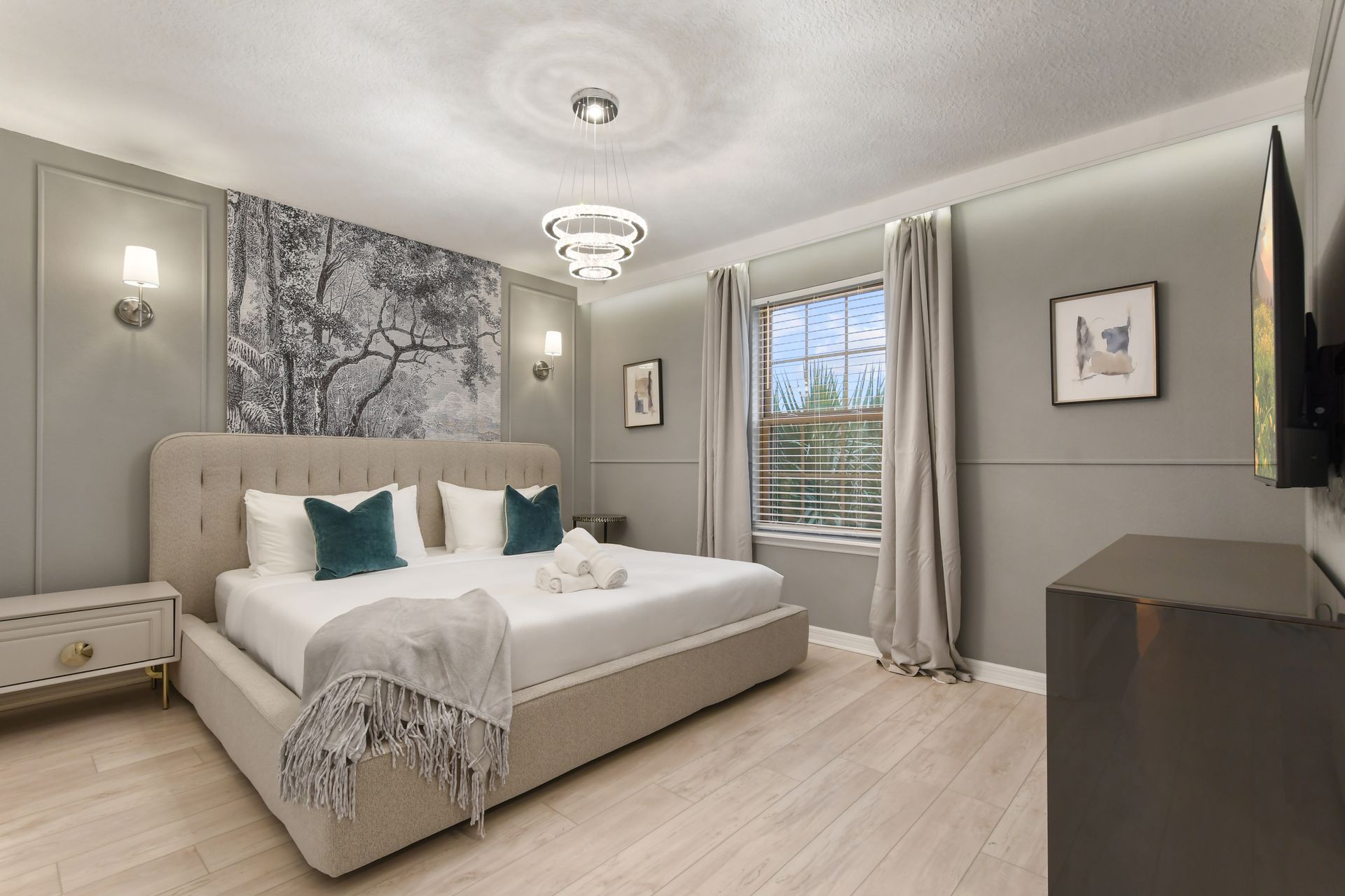 Elegant king suite. Soft neutrals, luxe bedding & serene vibes for pure relaxation!