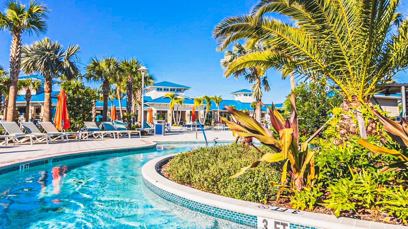 Refreshing Resort Pool: Enjoy a rejuvenating swim in the resort's inviting pool.