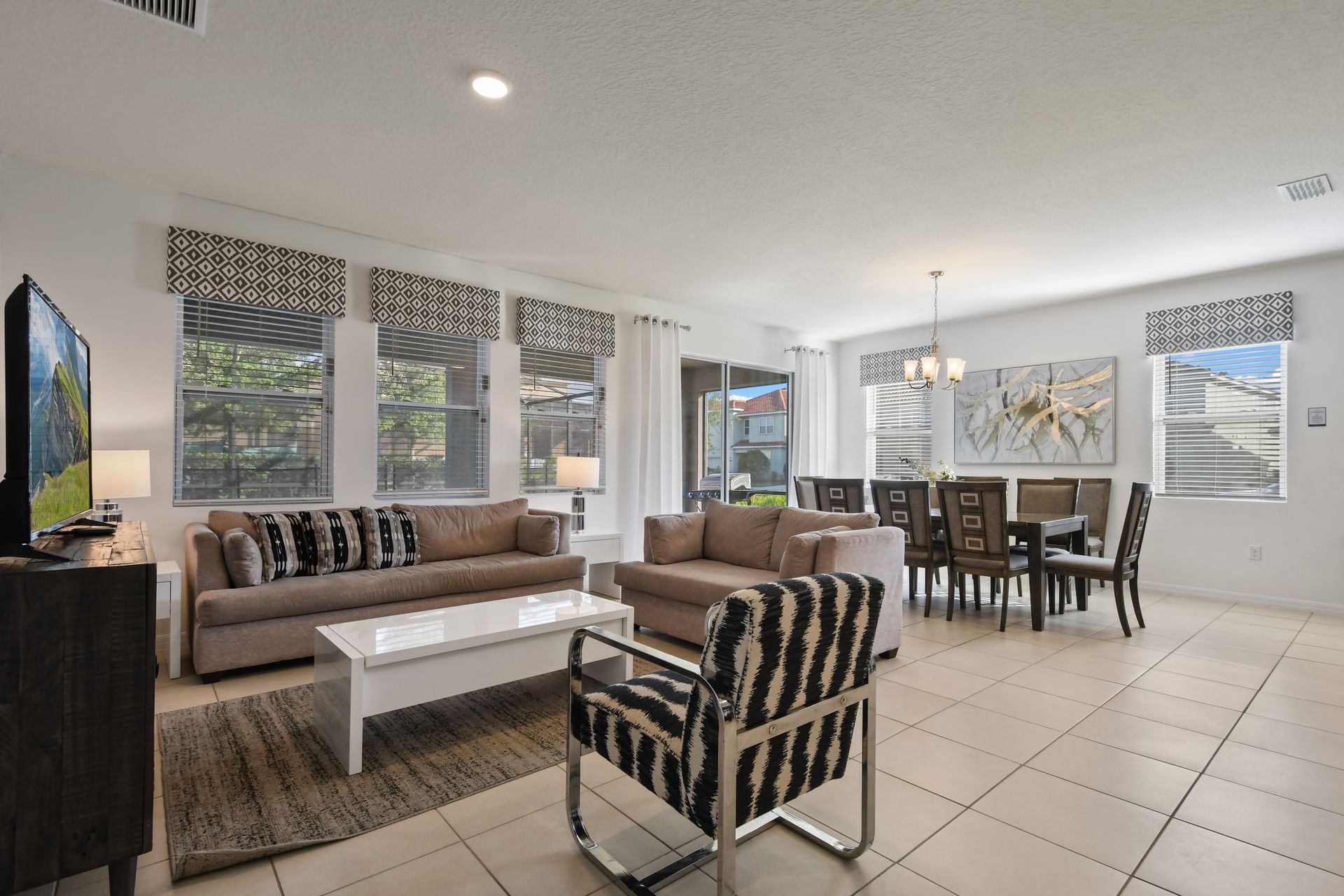 Make yourself at home in our comfortable living room, perfect for lounging and enjoying leisurely moments.