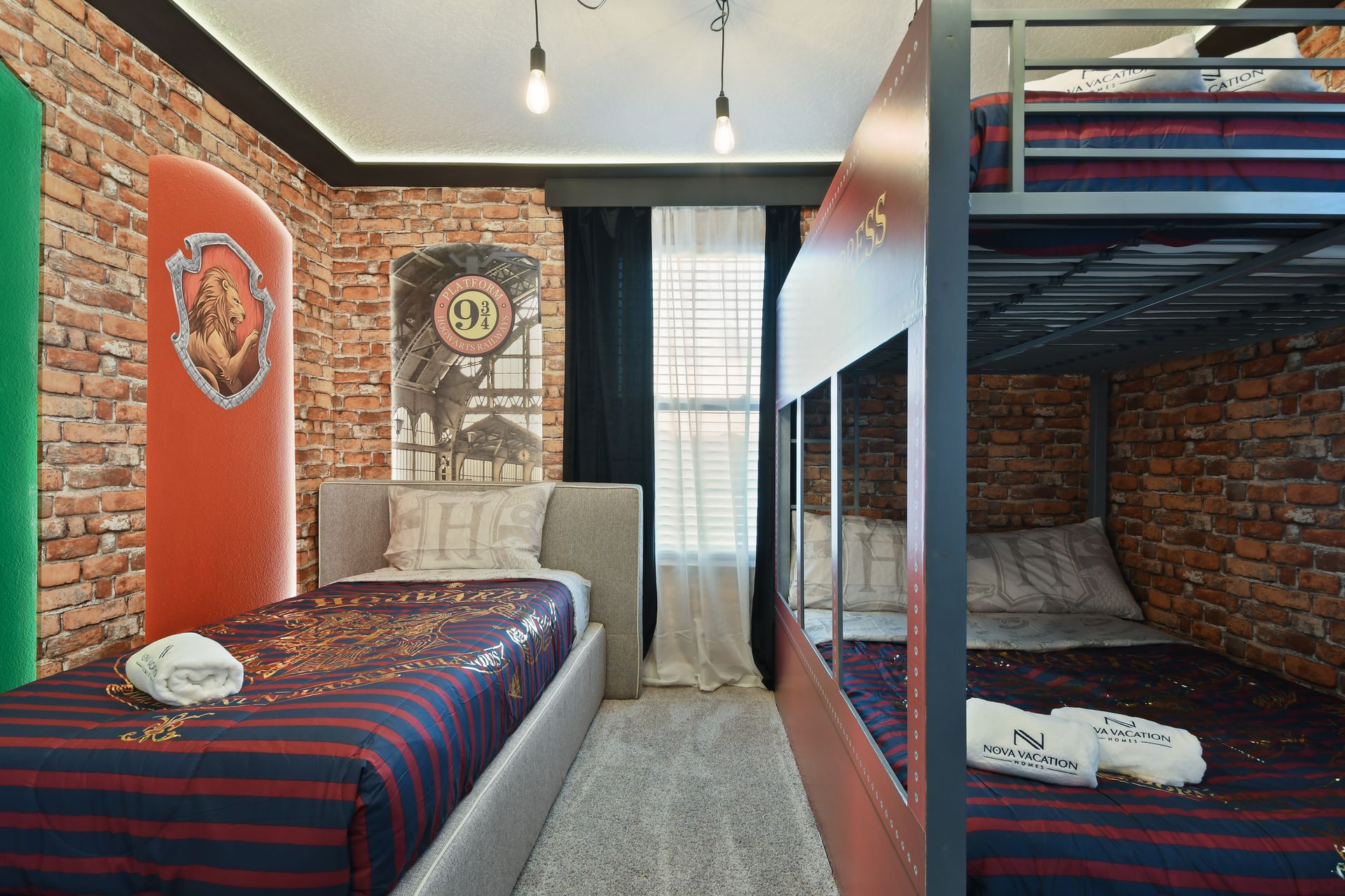 Enter the wizarding world in this Hogwarts Express-themed room with magical bunk beds!