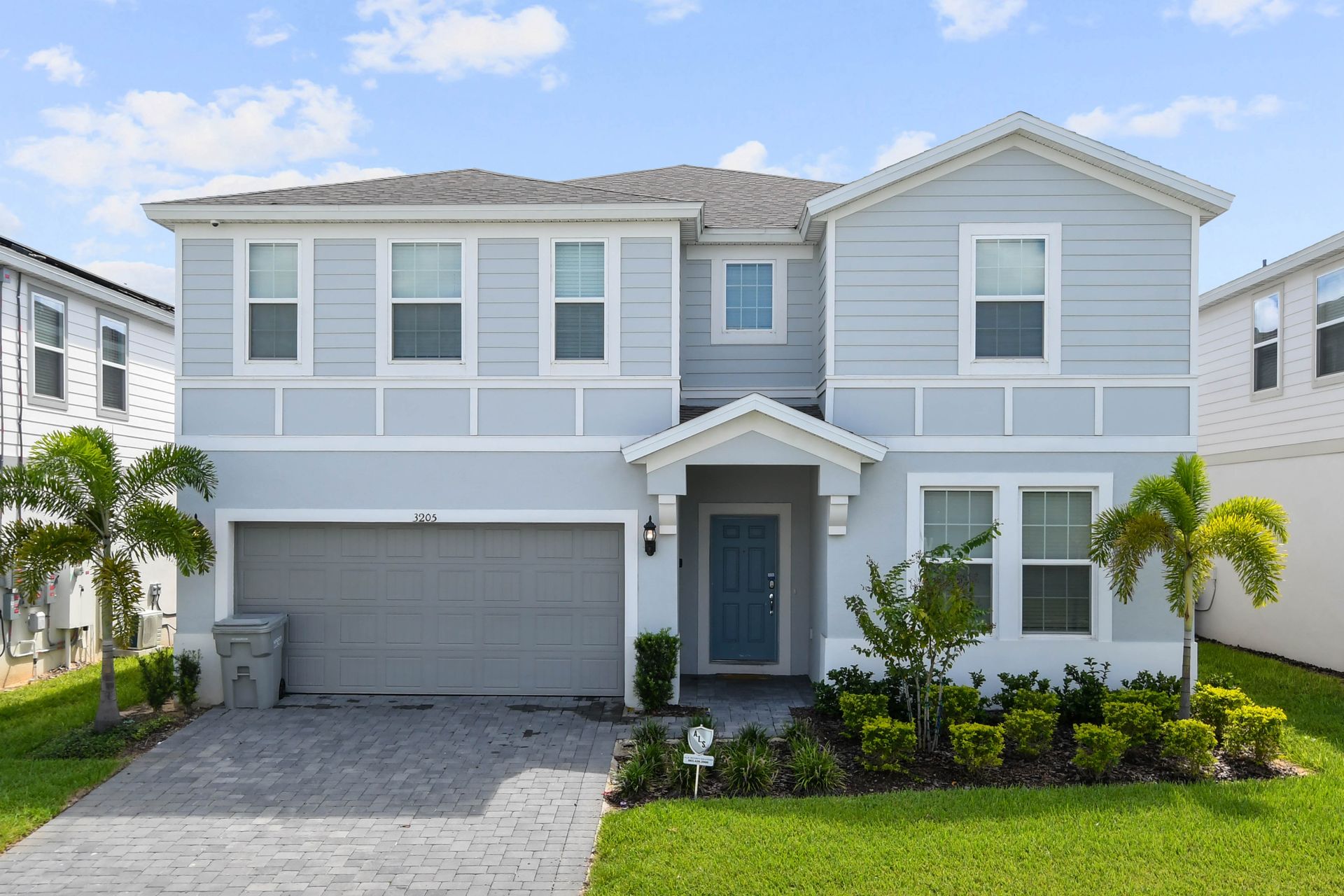 Modern Exterior: Sleek and contemporary.