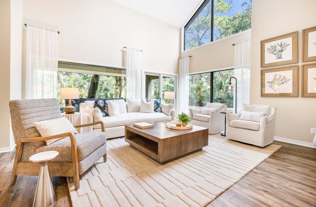 45 Deer Run Lane: Sea Pines Photo