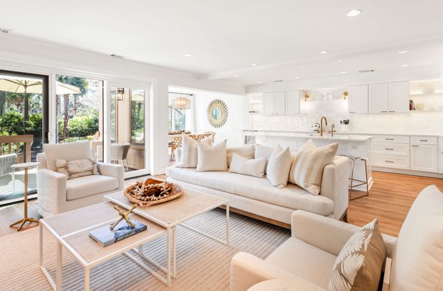 1409 South Beach Villas: Sea Pines Photo