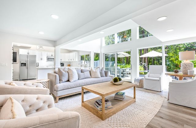 11 Gunnery Lane: Sea Pines Photo