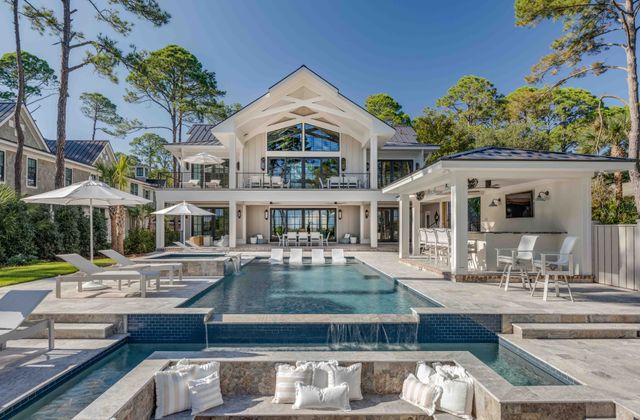 15 Bald Eagle: Sea Pines Photo