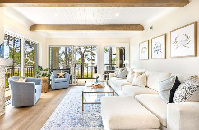 1832 Beachside Tennis Villas: Sea Pines Photo