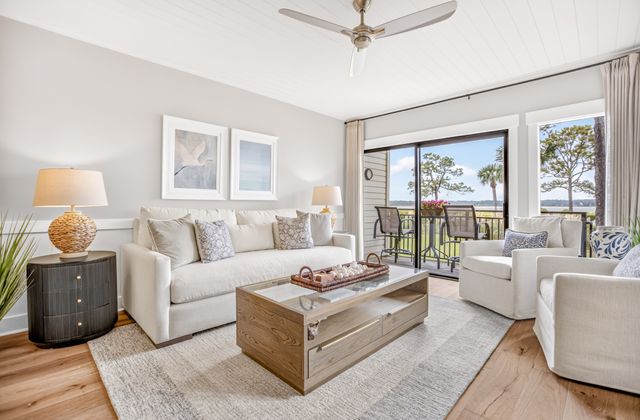 1849 Beachside Tennis Villas: Sea Pines Photo
