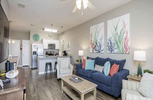 Winter Rental Village by the Beach P910K