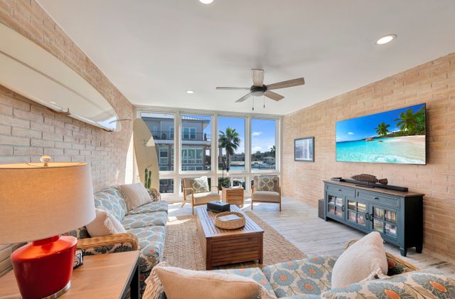 Winter Rental Channelview CV217