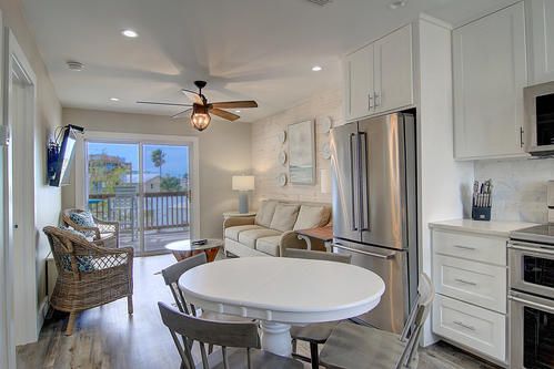 Winter Rental Bay Tree B1314