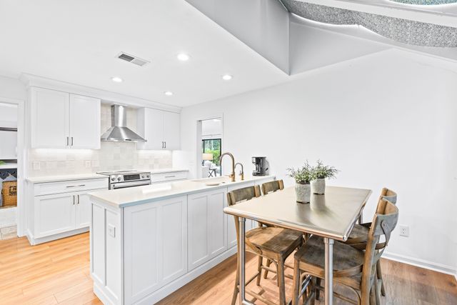 8 Laughing Gull: Sea Pines 4