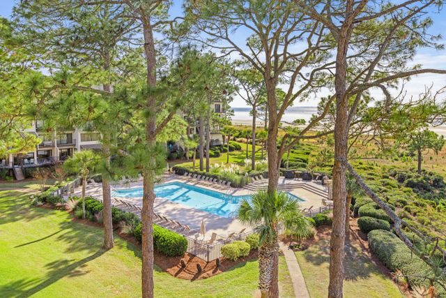 1880 Beachside Tennis Villas: Sea Pines 5