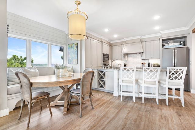 1880 Beachside Tennis Villas: Sea Pines