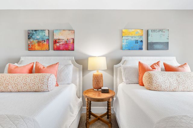 1880 Beachside Tennis Villas: Sea Pines 6