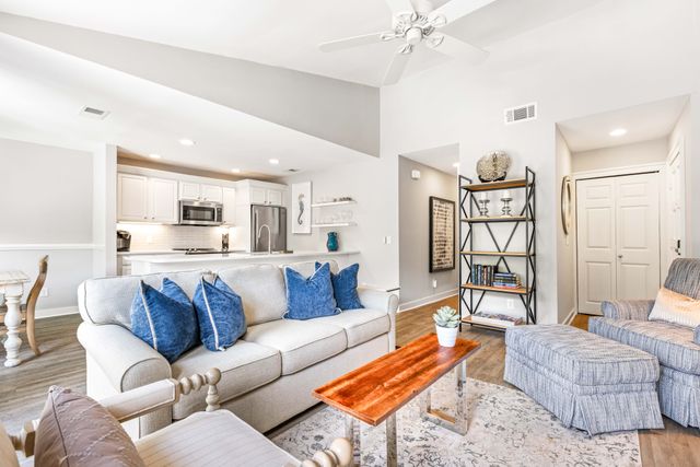 2414 Lighthouse Tennis Club: Sea Pines 7