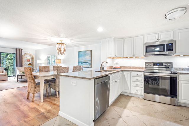 476 Plantation Club Villa: Sea Pines 6