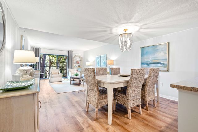 476 Plantation Club Villa: Sea Pines 7