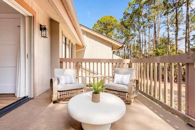 1409 South Beach Villas: Sea Pines 6