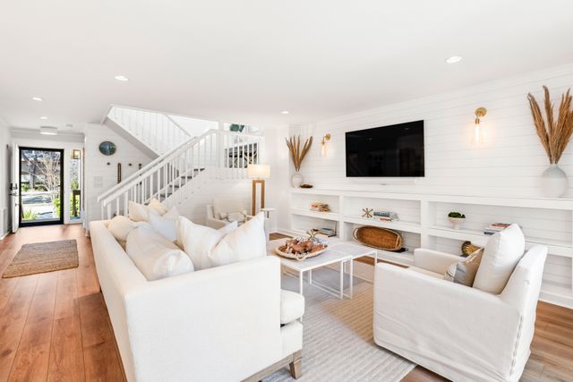 1409 South Beach Villas: Sea Pines 8