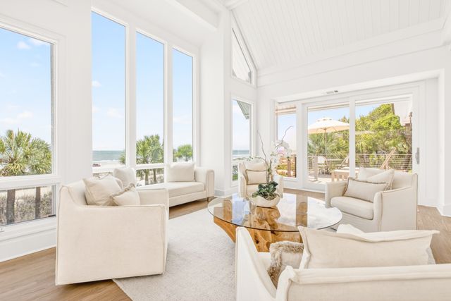 23 South Beach Lagoon Dr: Sea Pines 7
