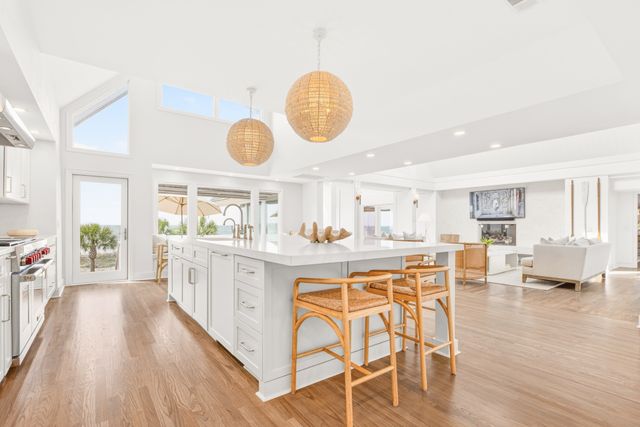23 South Beach Lagoon Dr: Sea Pines 5