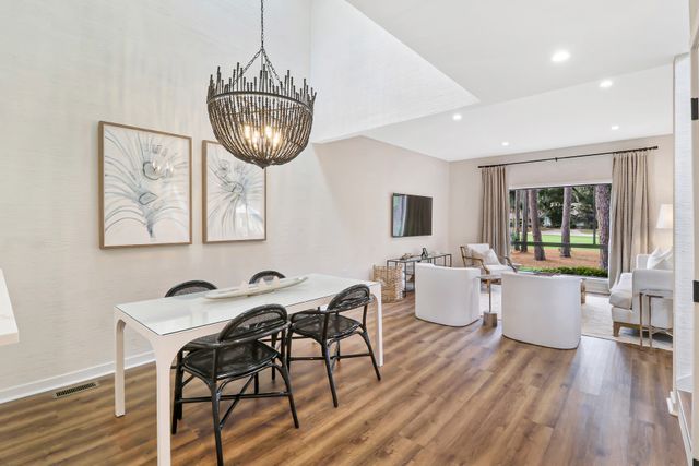 2537 Gleneagle Green: Sea Pines 4