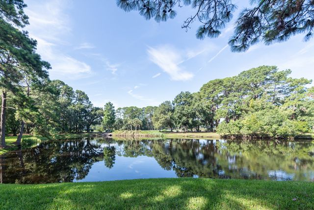 164 Fairwood Villas: Sea Pines 2