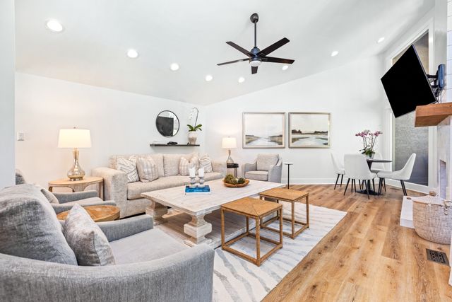 1 Merganser Court: Sea Pines 9